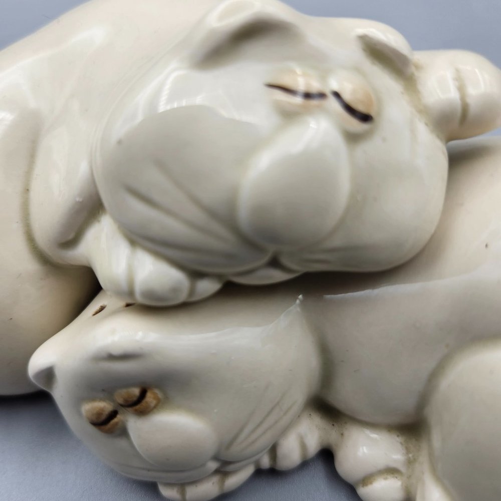 Vintage Cat - Nap Salt and Pepper Shakers 1970 Fitz and Floyd